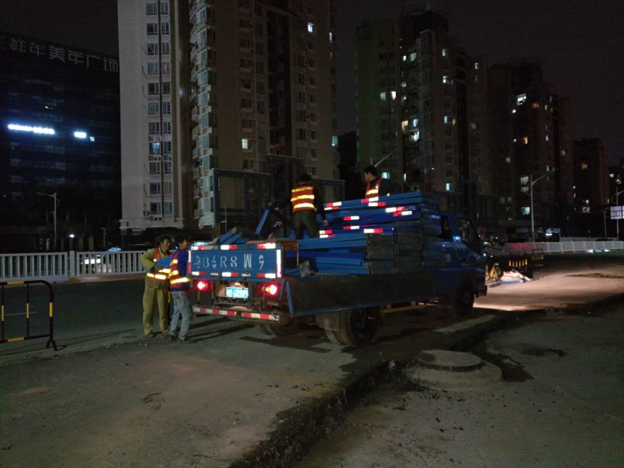 地鐵9號(hào)線(xiàn)南海大道交通疏解工程（2）.jpg