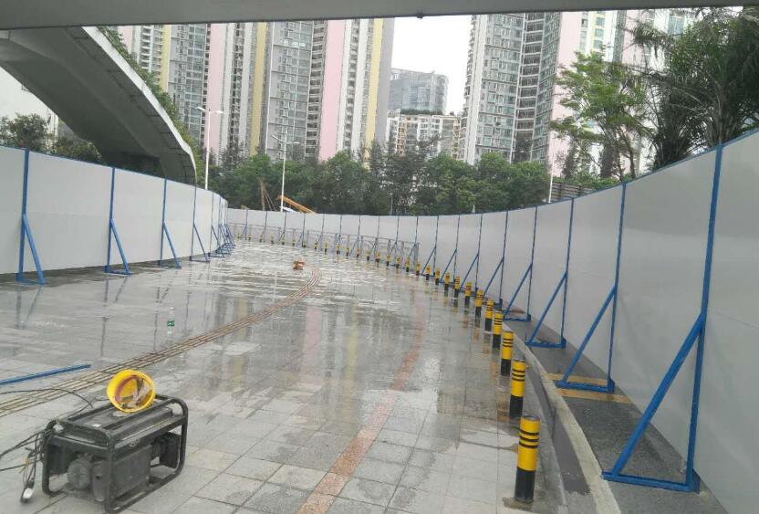 深圳施工圍擋廠家哪家好，我們應(yīng)該怎么選擇?